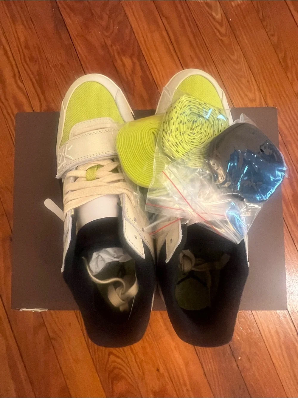 Travis Scott x Jordan Jumpman Jack TR “Bright Cactus” - Size 11.5